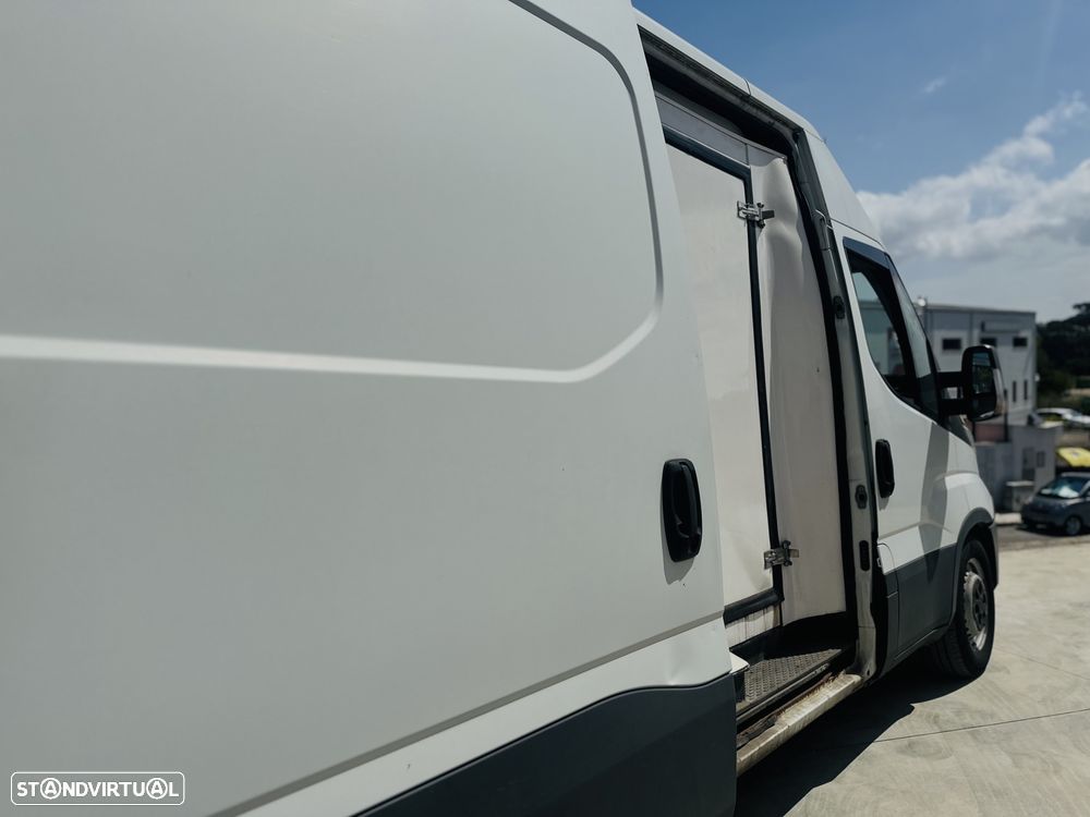 Iveco Daily 2.3 35S14D 3450 - 19