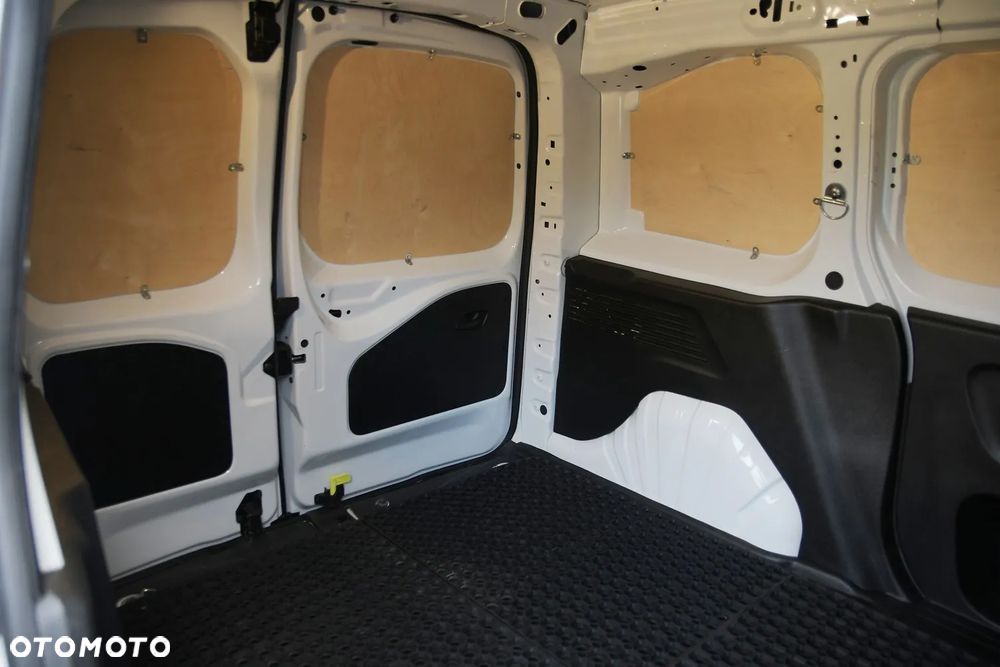 Peugeot PARTNER 1.5 HDI 100KM * Salon PL * 1 WŁAŚCICIEL * FV * JAK NOWY ! - 19