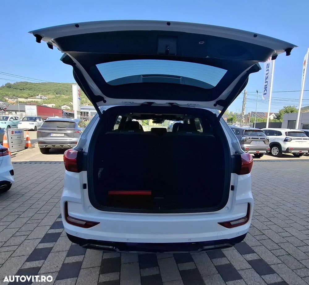 KG Mobility Rexton - 9