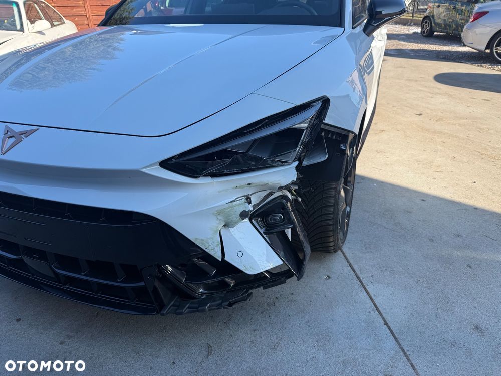 Cupra Leon 1.5 eTSI DSG - 25