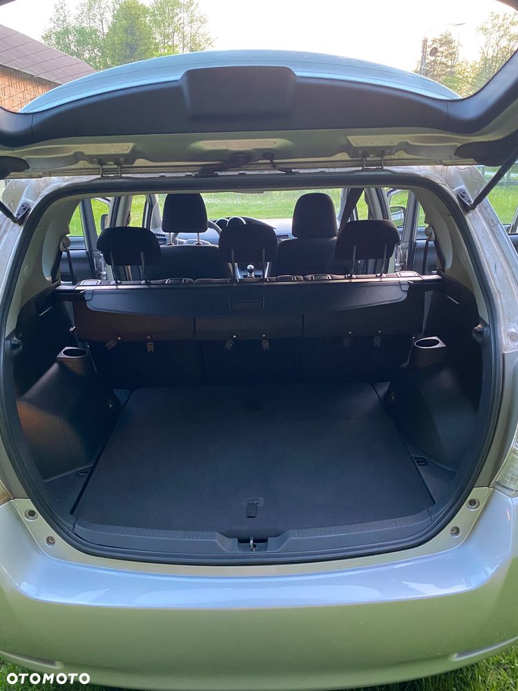 Toyota Verso 2.0 D-4D Luna - 28