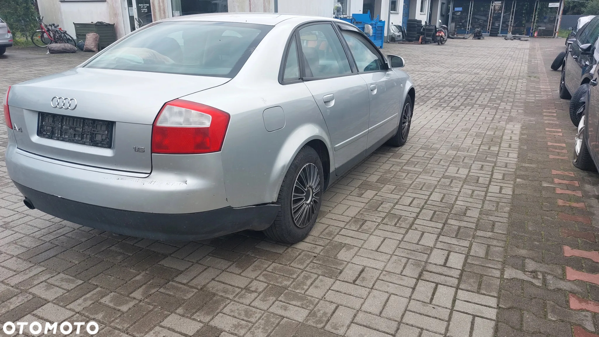 Audi A4 B6 na części 2001 r. 1,6 b drzwi szyby fotele podsufitka silnik skrzynia lusterko maska klapa - 7