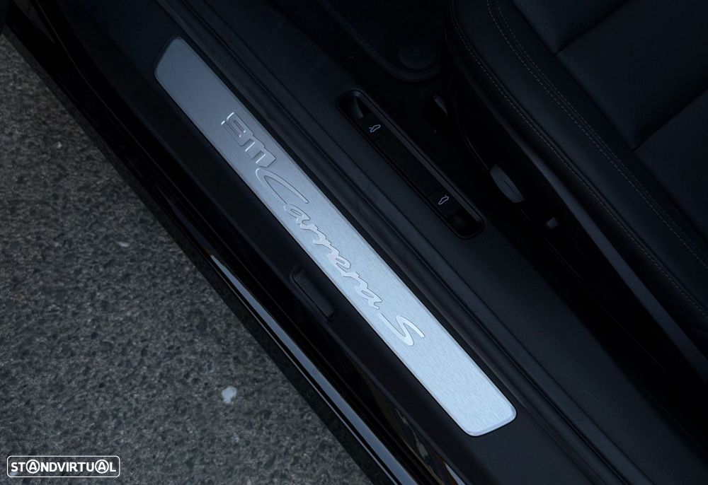 Porsche 911 (992) Carrera S - 18