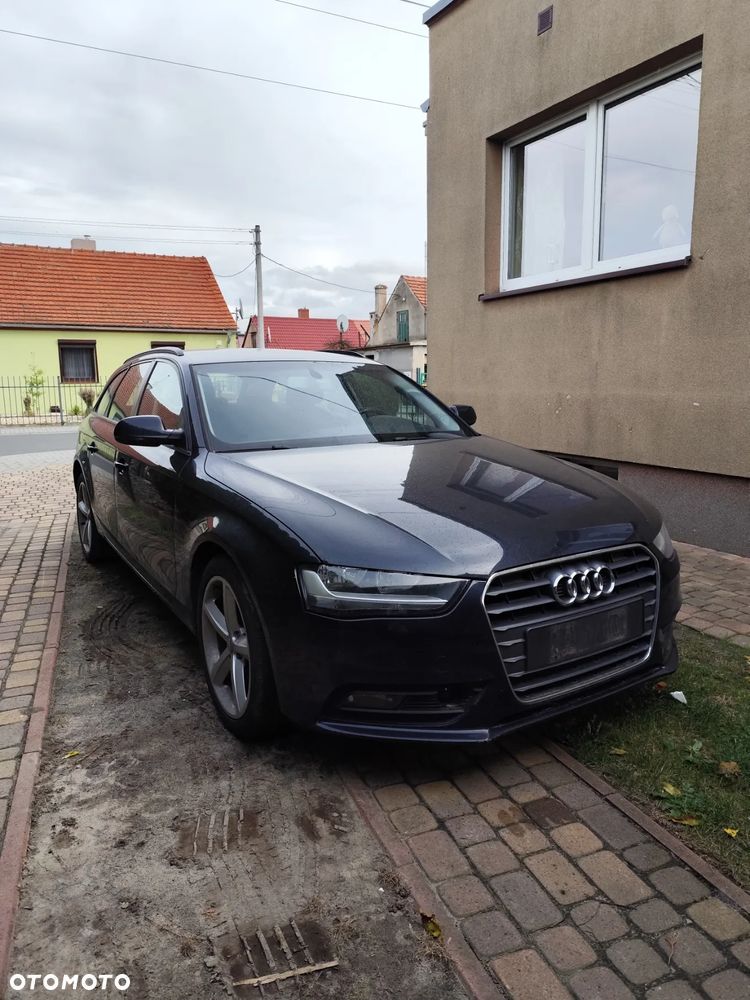Audi A4 Avant - 2