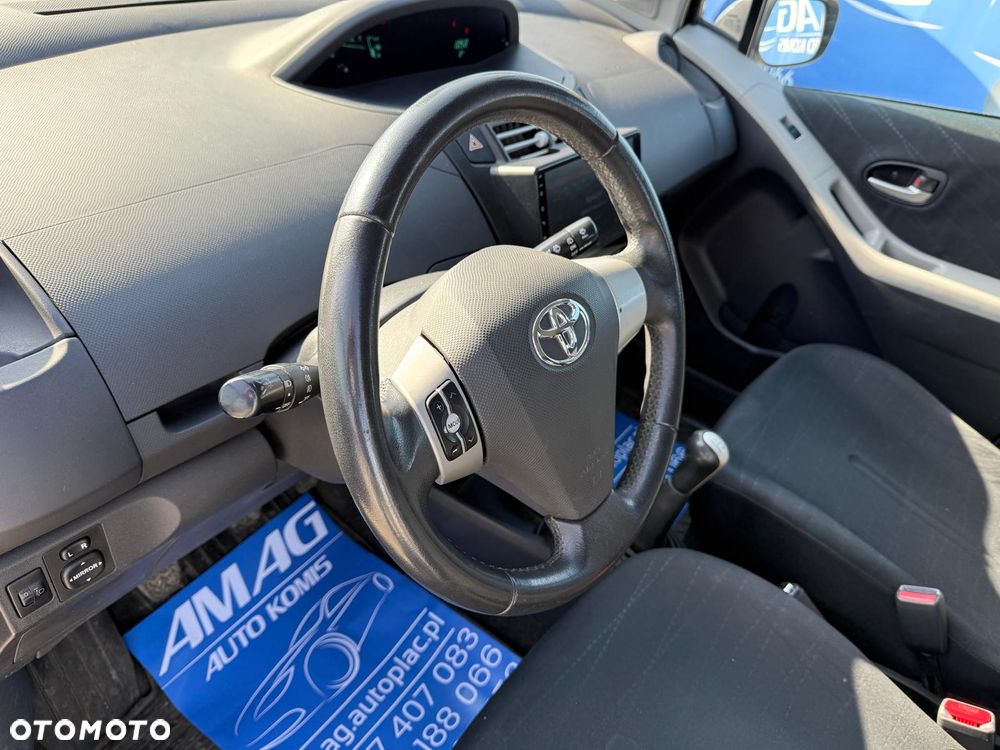 Toyota Yaris 1.3 Luna - 14