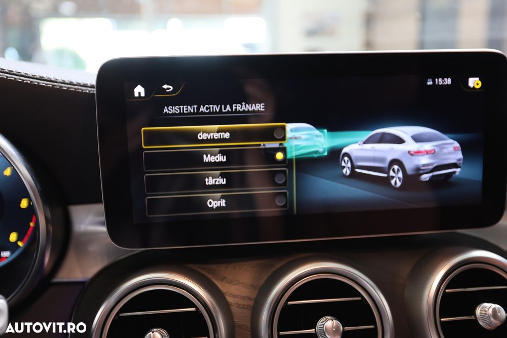 Mercedes-Benz GLC Coupe 220 d 4MATIC - 38
