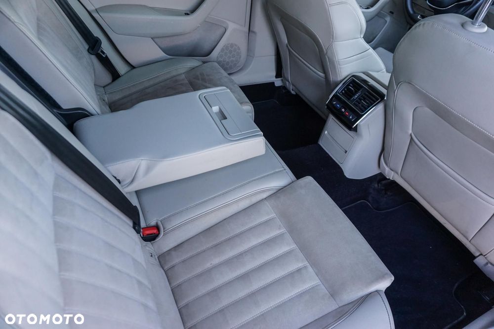 Skoda Superb 2.0 TSI Style DSG - 17