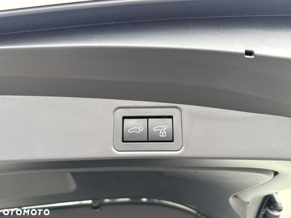 Toyota Corolla 1.8 Hybrid Style - 20