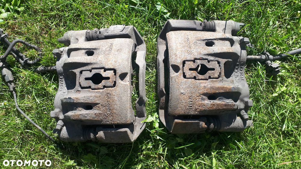 Iveco Daily III 11-14 3.0 hpi zacisk hamulcowy tył bliźniak - 5