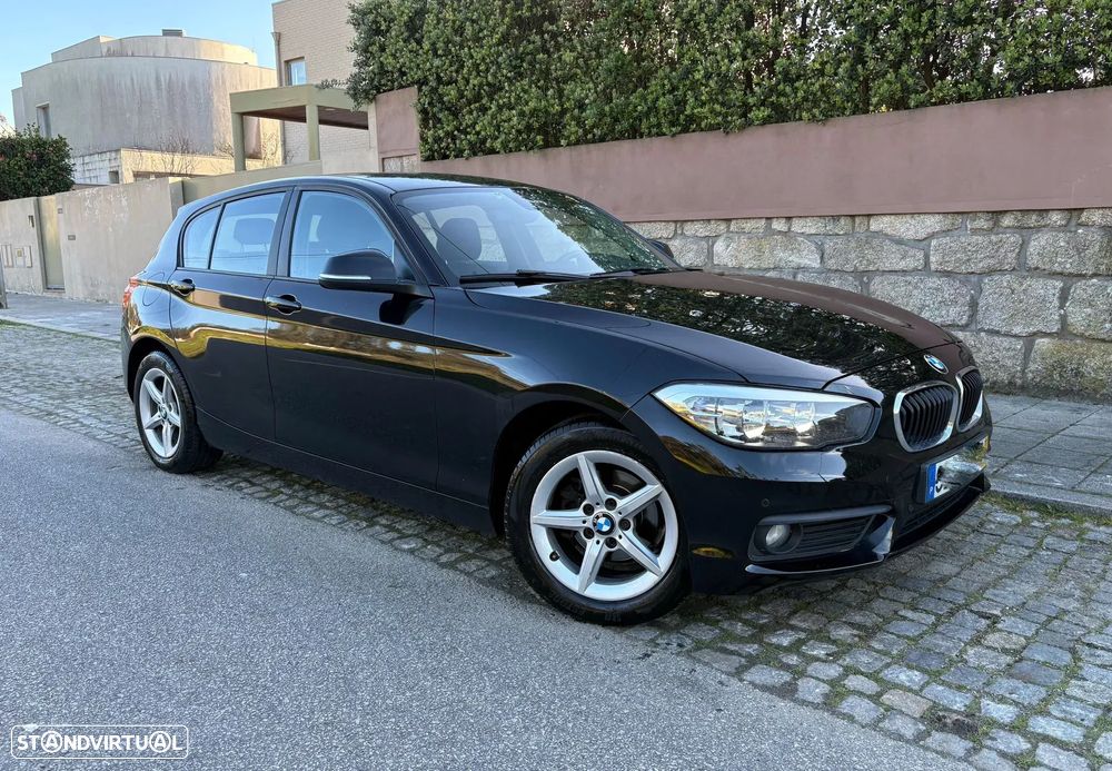 BMW 116 d Line Urban Auto - 33
