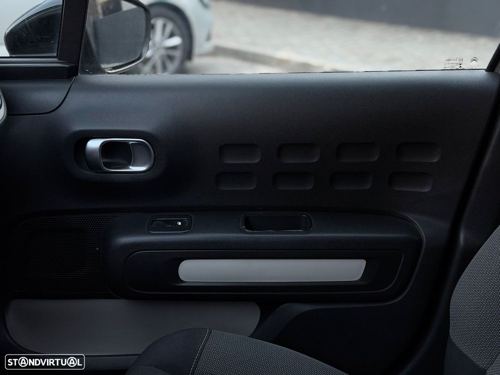 Citroën C3 1.2 PureTech Feel - 19