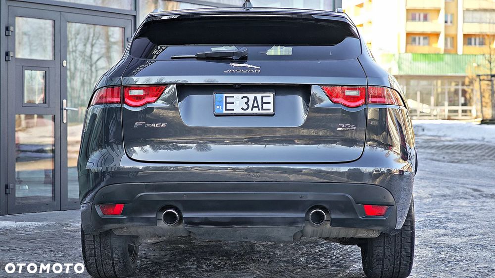 Jaguar F-Pace 2.0 i4P AWD R-Sport - 5