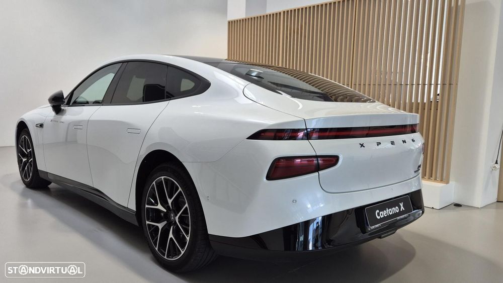 Xpeng P7i 86.2 kWh AWD Performance - 6