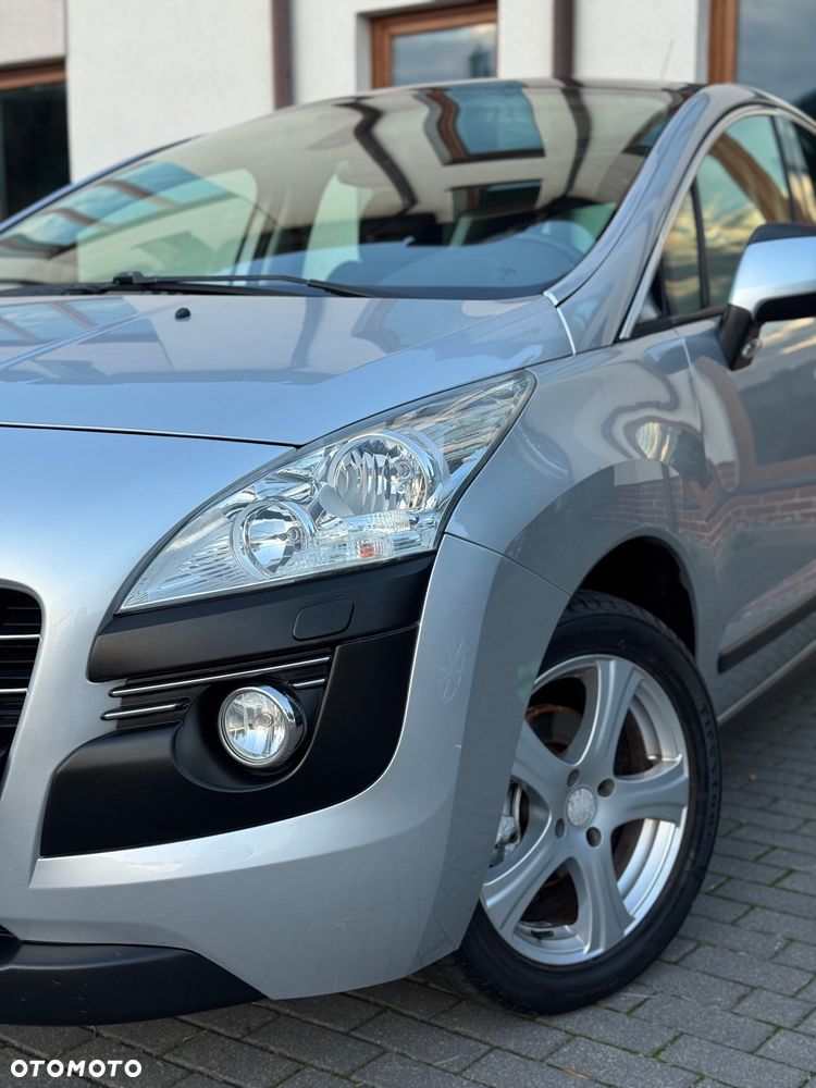 Peugeot 3008 1.6 HDi Premium - 16