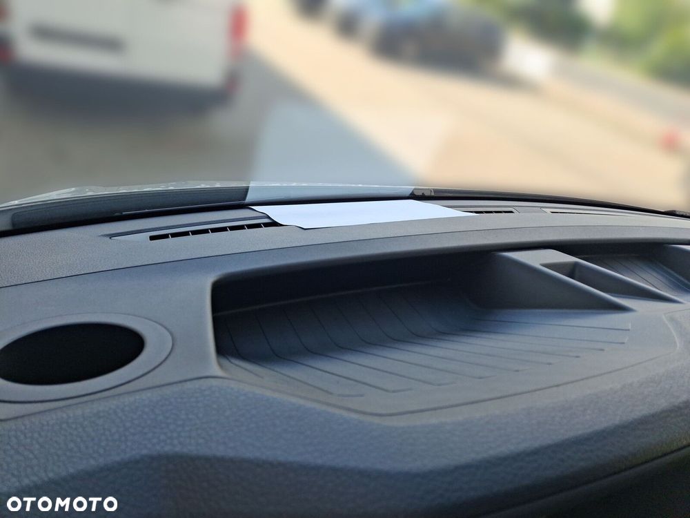 Volkswagen Crafter 2.0 TDI 177 KM - 23