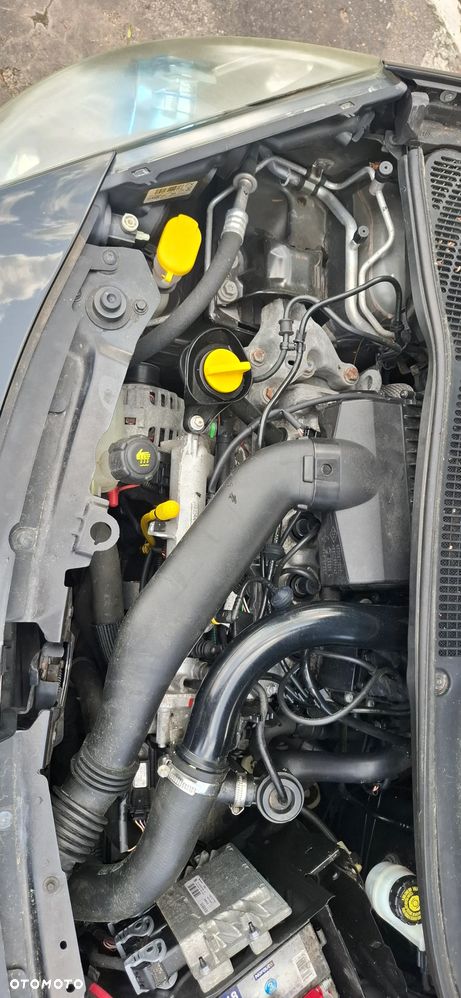 Renault Wind - 8