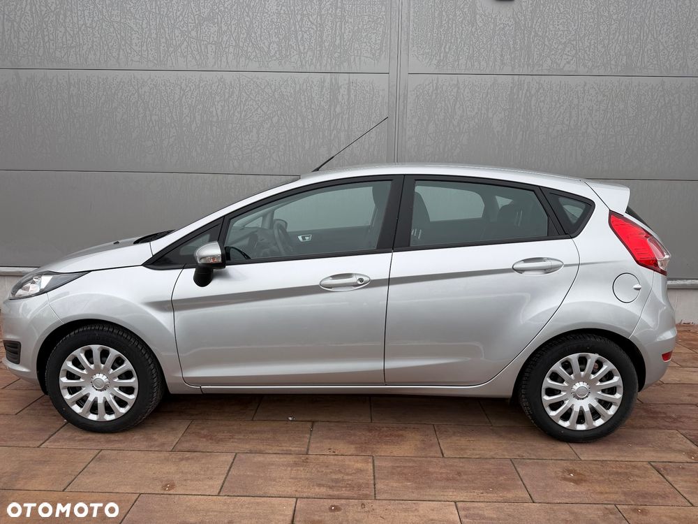 Ford Fiesta - 15