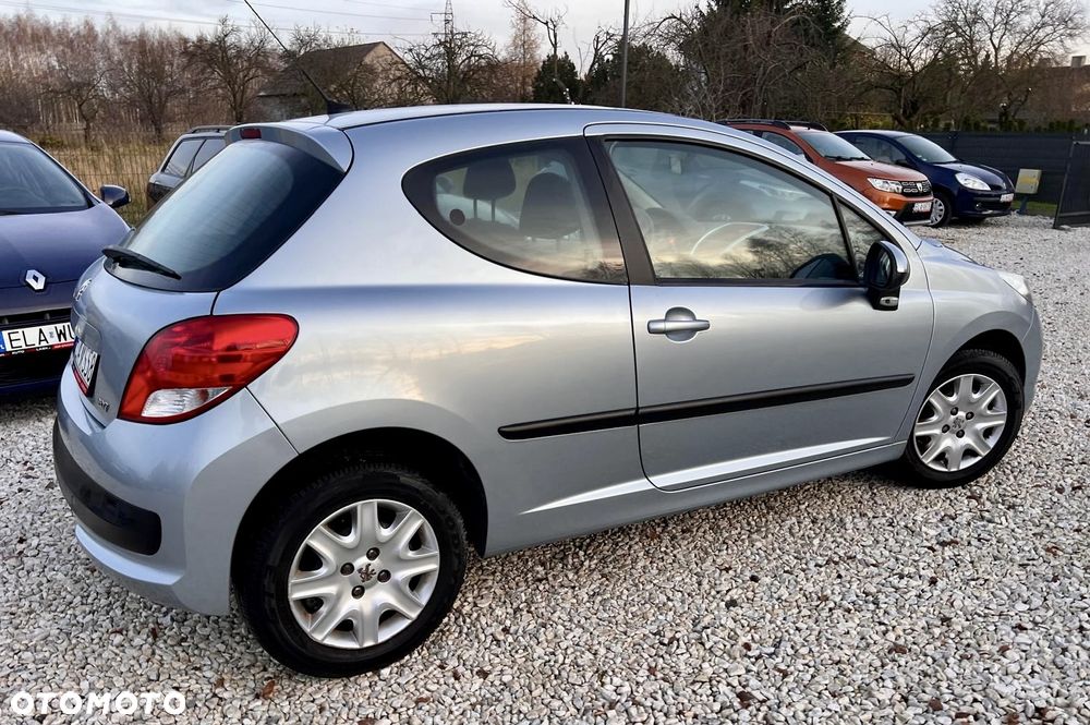 Peugeot 207 1.4 U Move - 17