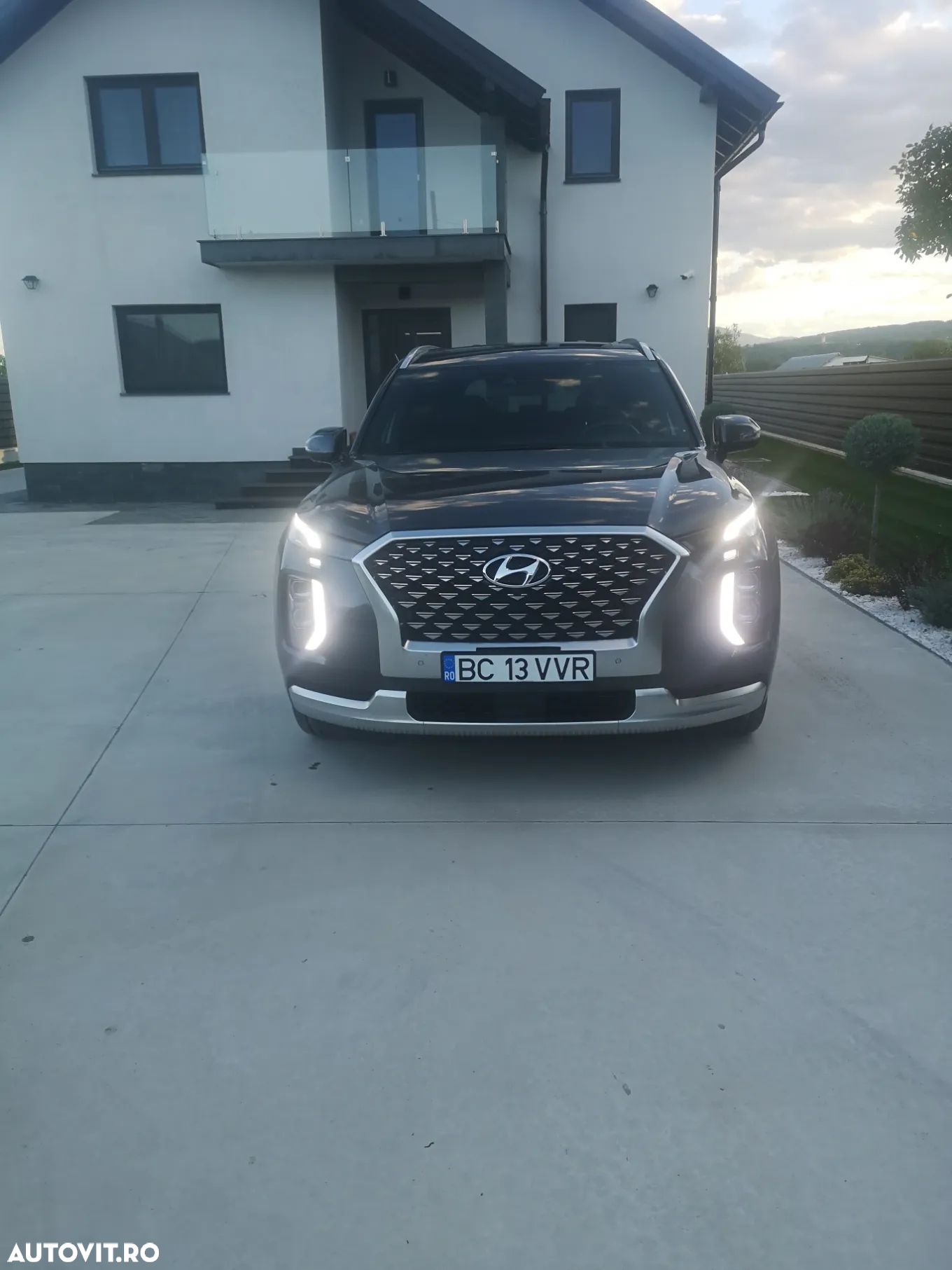 Hyundai Palisade - 4