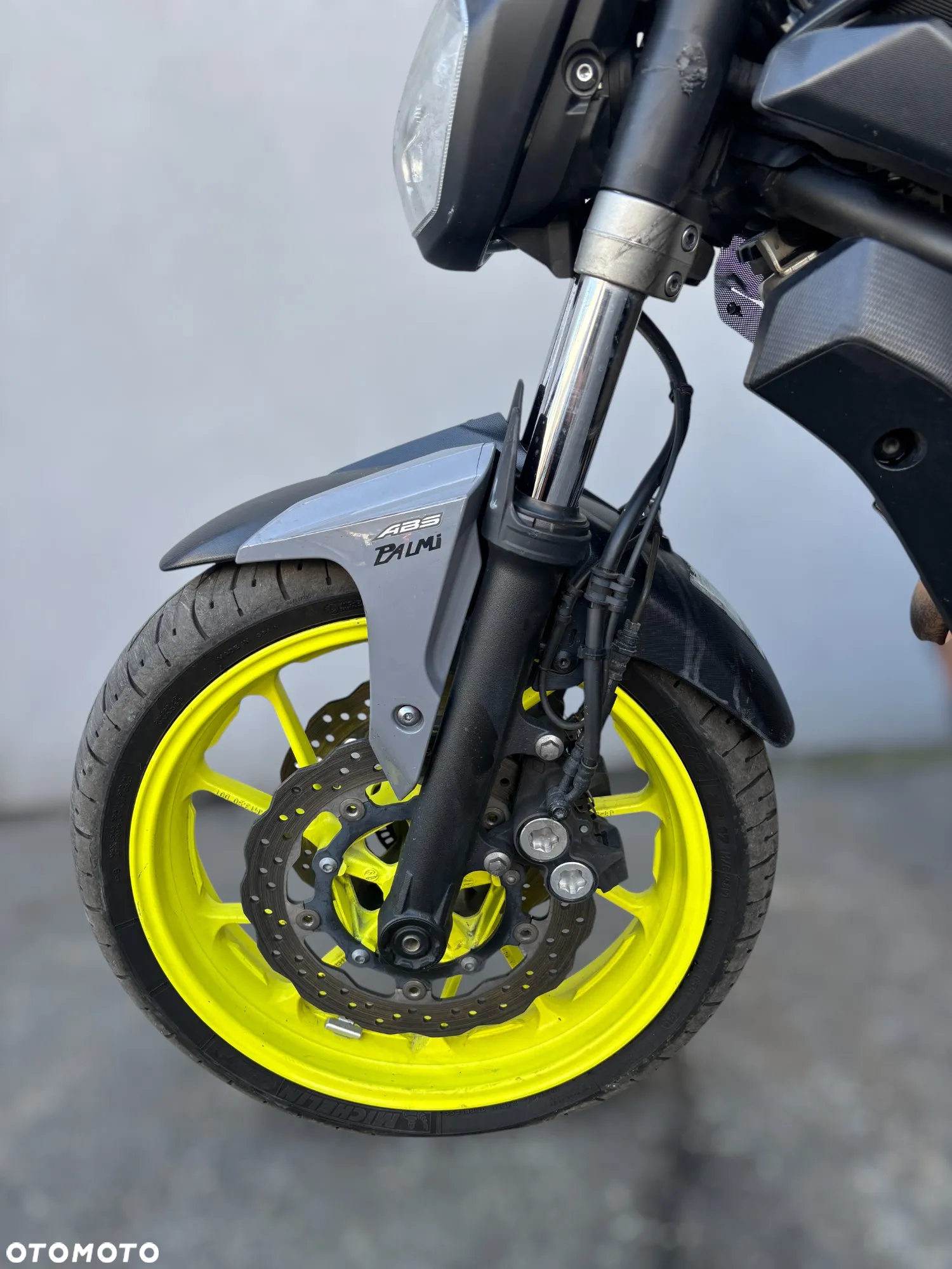 Yamaha MT - 16