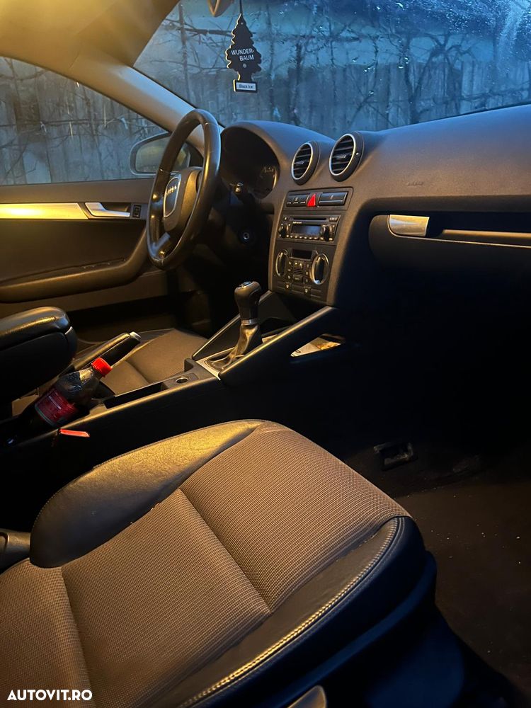 Audi A3 ack 1.6 Ambition - 12