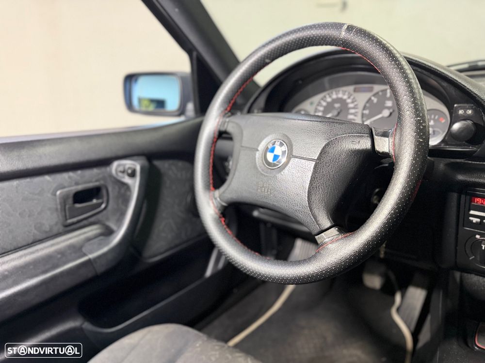 BMW 318 tds Compact M Sport - 15