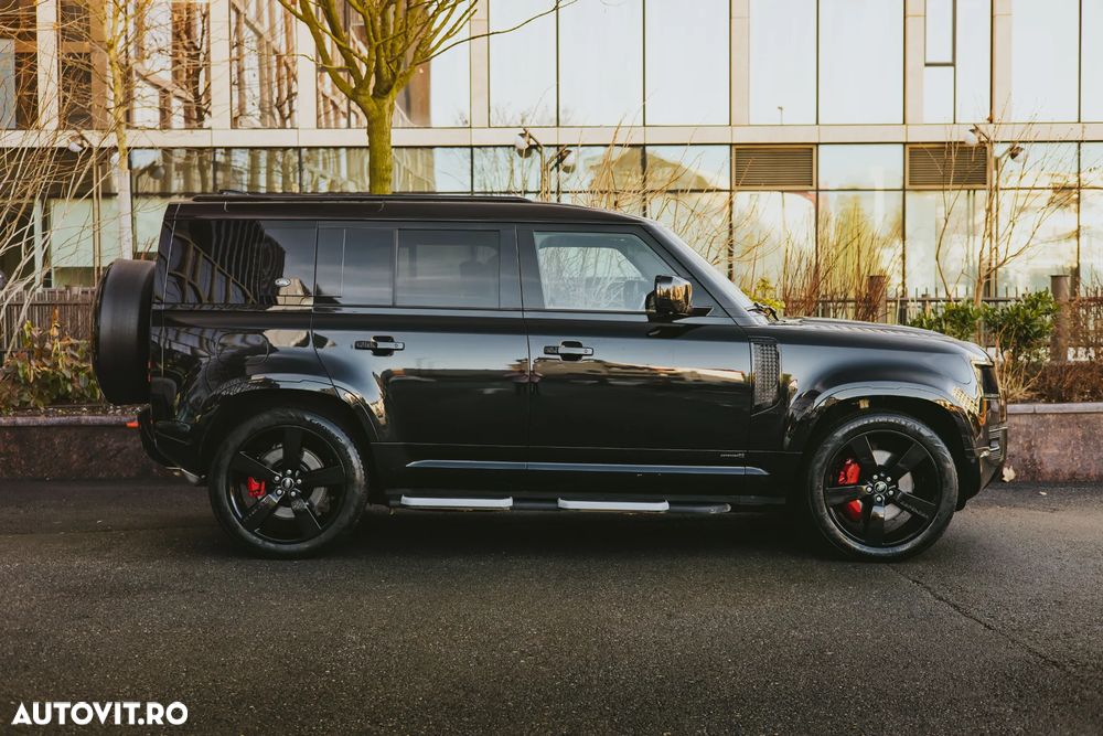 Land Rover Defender 110 3.0 P400 MHEV X - 12