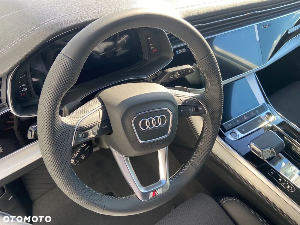 Audi Q7 - 19