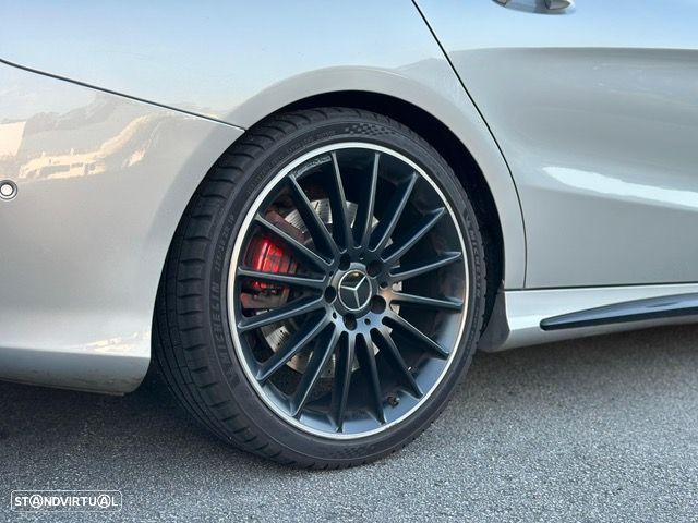 Mercedes-Benz CLA 45 AMG 4Matic Speedshift DCT 7G Night Edition - 16