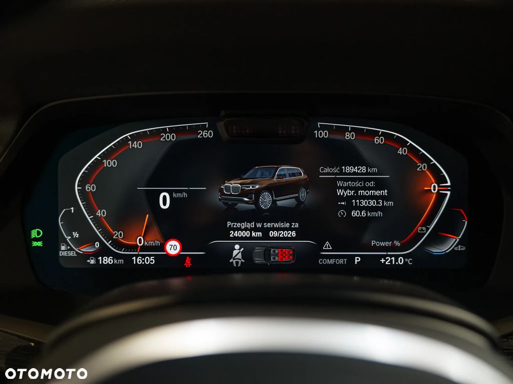 BMW X7 xDrive40d mHEV - 23