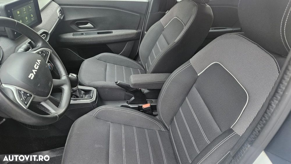 Dacia Logan TCe 90 CVT Comfort - 14