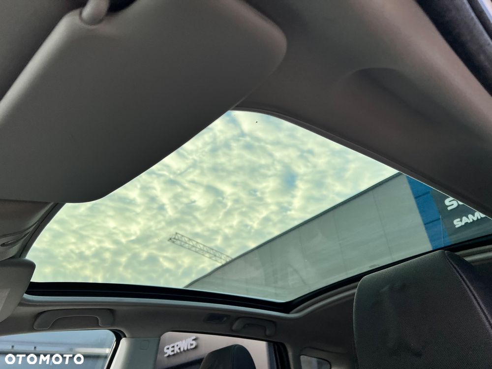 Nissan Qashqai 2.0 CVT tekna - 19