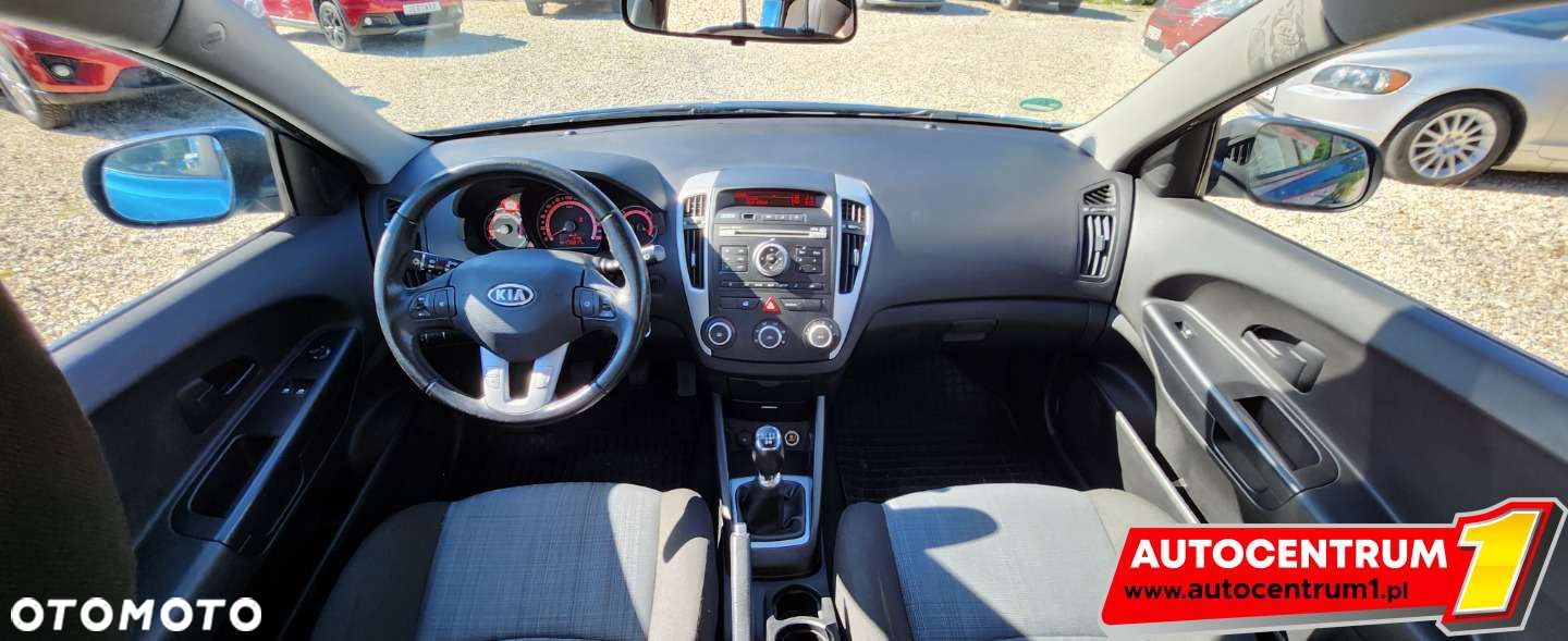 Kia Ceed - 6