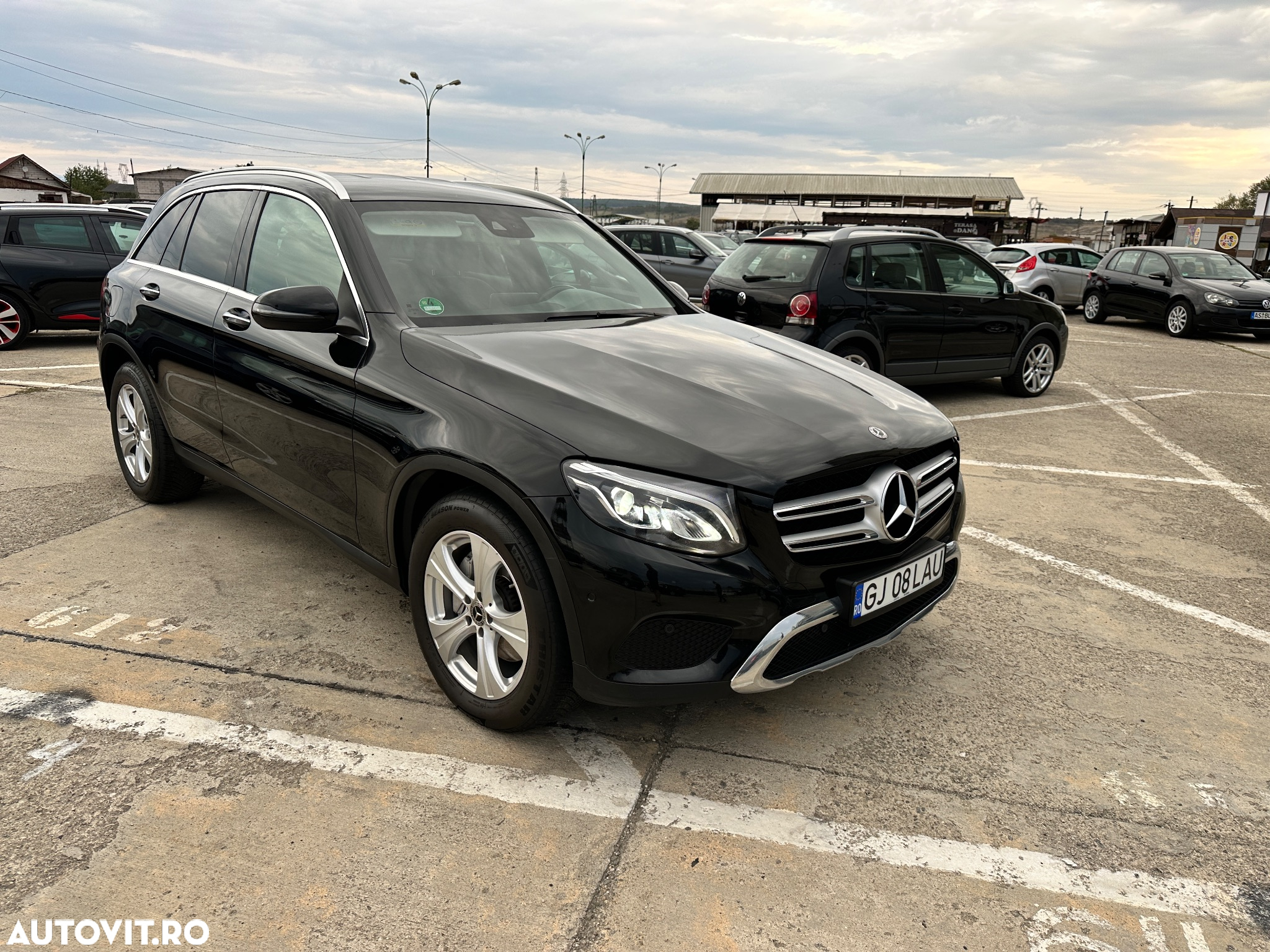 Mercedes-Benz GLC 350 d 4Matic 9G-TRONIC - 9