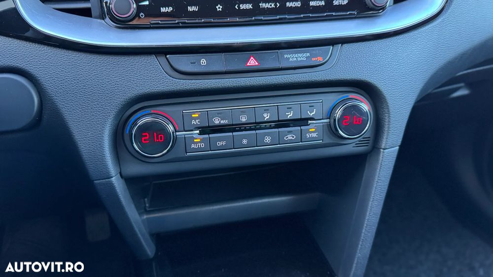 Kia XCeed 1.6 CRDi LAUNCH EDITION - 16