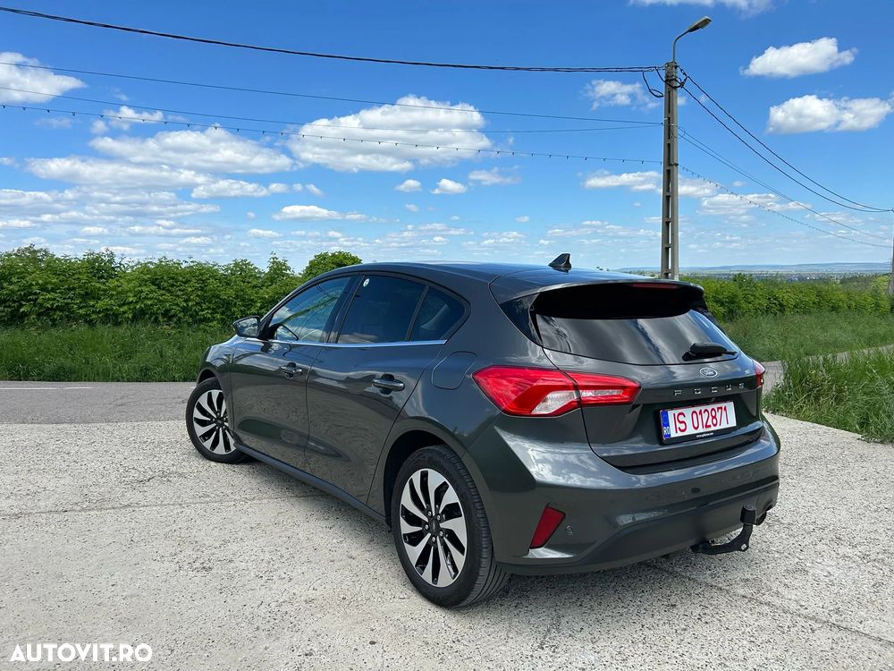 Ford Focus - 2