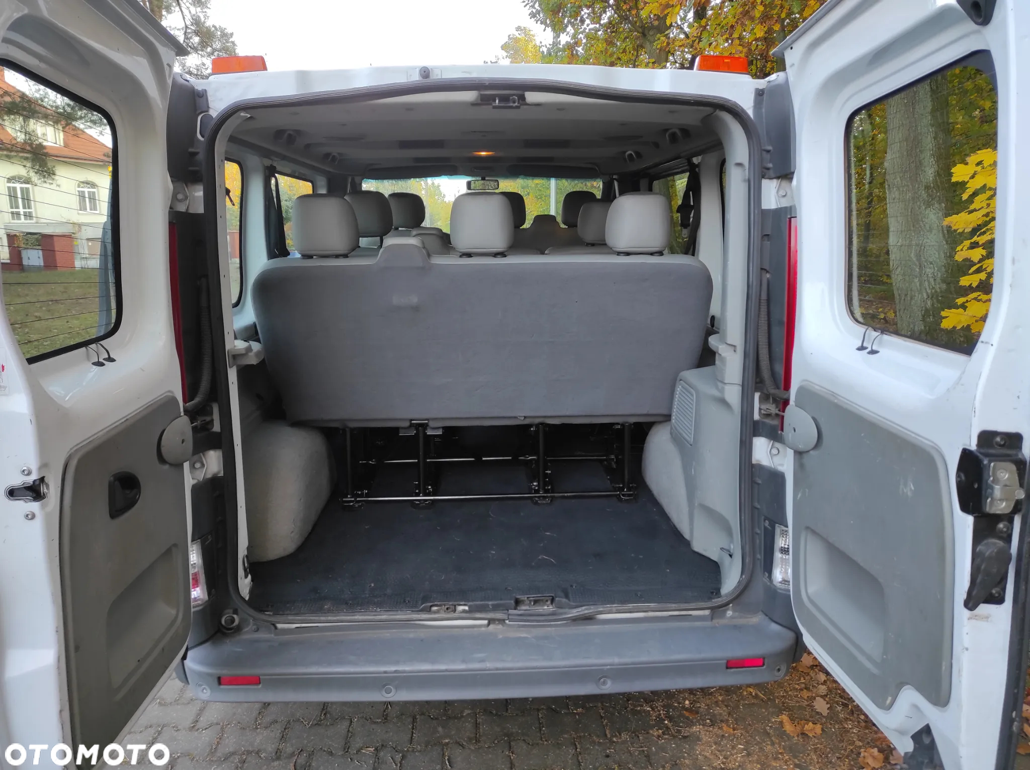 Opel Vivaro - 17