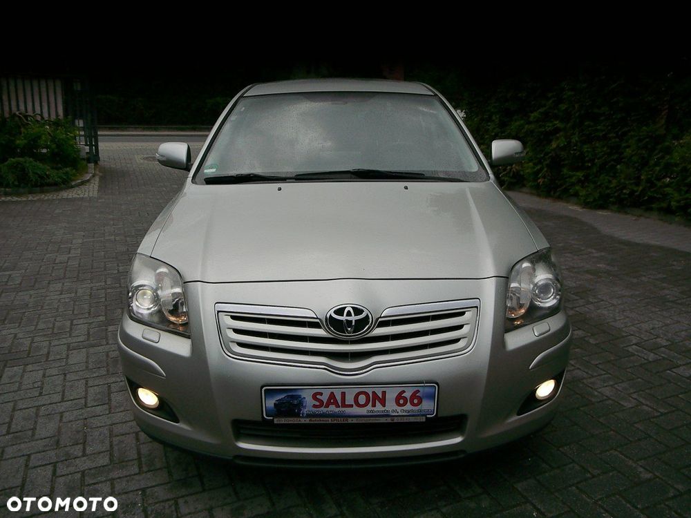 Toyota Avensis 2.0 VVT-i Sol plus Premium - 7