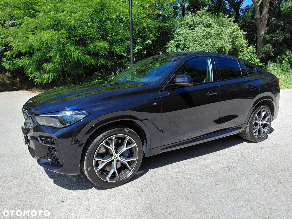 BMW X6M - 11