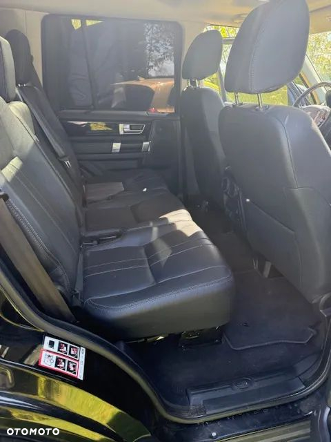 Land Rover Discovery V 3.0 Si6 HSE Luxury - 7