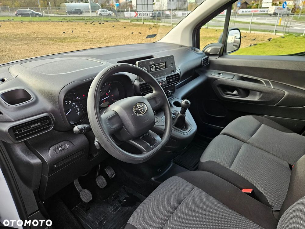 Toyota ProAce City 1.5D-4D 102KM - 7