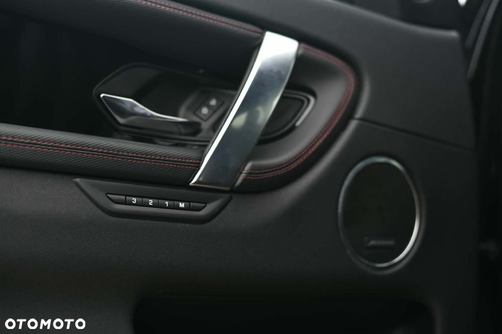 Land Rover Discovery Sport 2.0 D200 mHEV Dynamic SE - 20