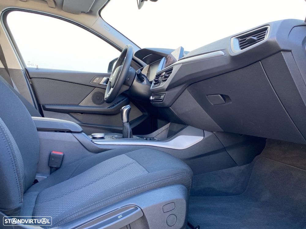 BMW 116 i Advantage - 12