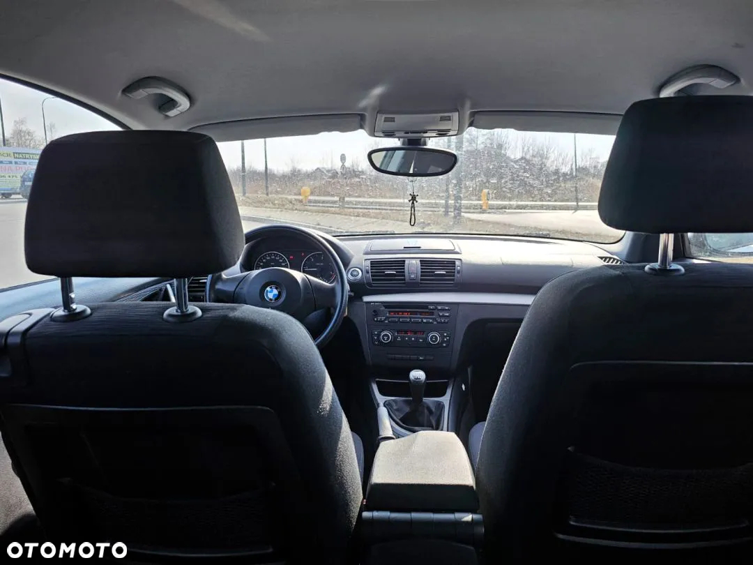 BMW Seria 1 116d - 21