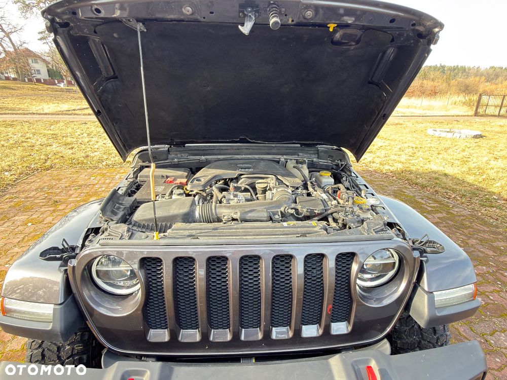 Jeep Wrangler 3.6 Unlim Sahara - 8