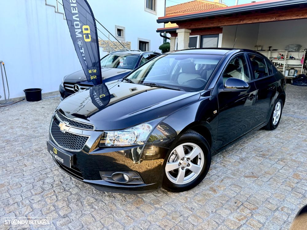 Chevrolet Cruze 1.6 LS - 11