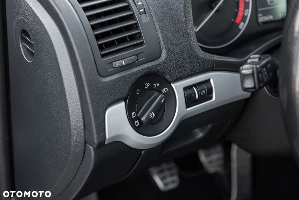 Skoda Octavia Combi 2.0 TDI CR DPF RS - 18