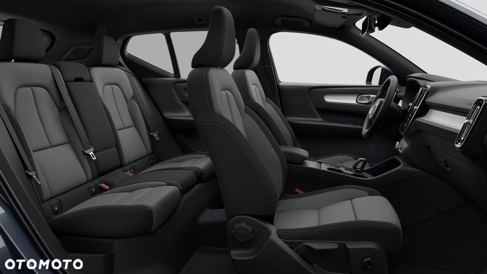 Volvo XC 40 B3 Plus Dark - 9