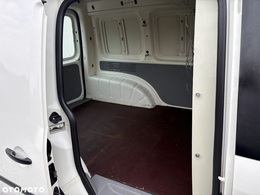 Volkswagen Caddy - 8