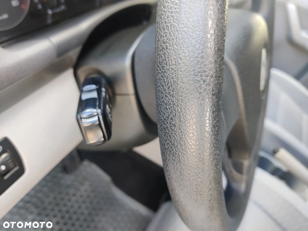 Volkswagen Touran 1.6 Freestyle - 19